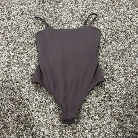 Express Women’s Size Small Purple Tank Bodysuit - Picture 1 of 4